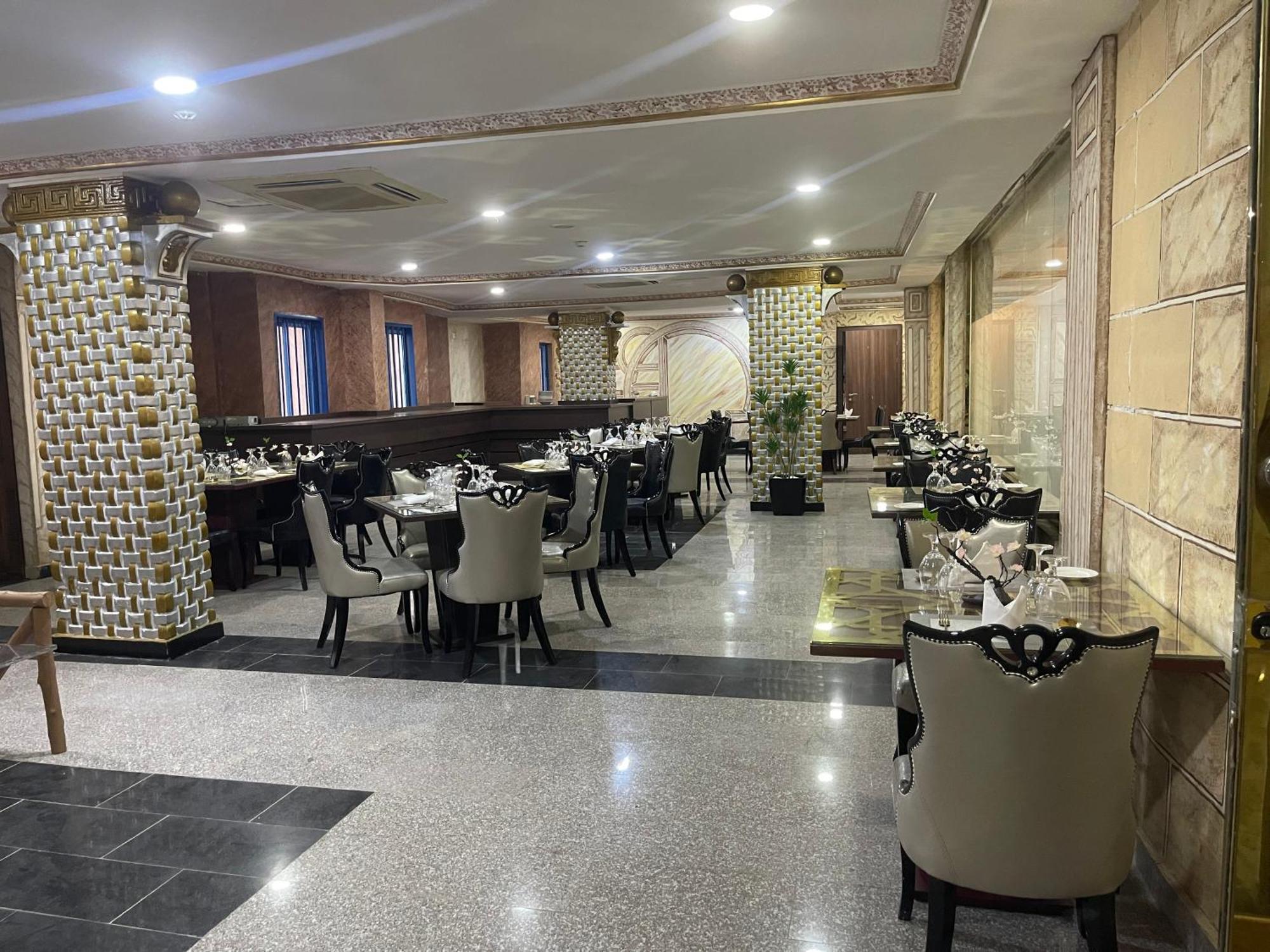 Aa Hotel And Suites Abuja Eksteriør billede