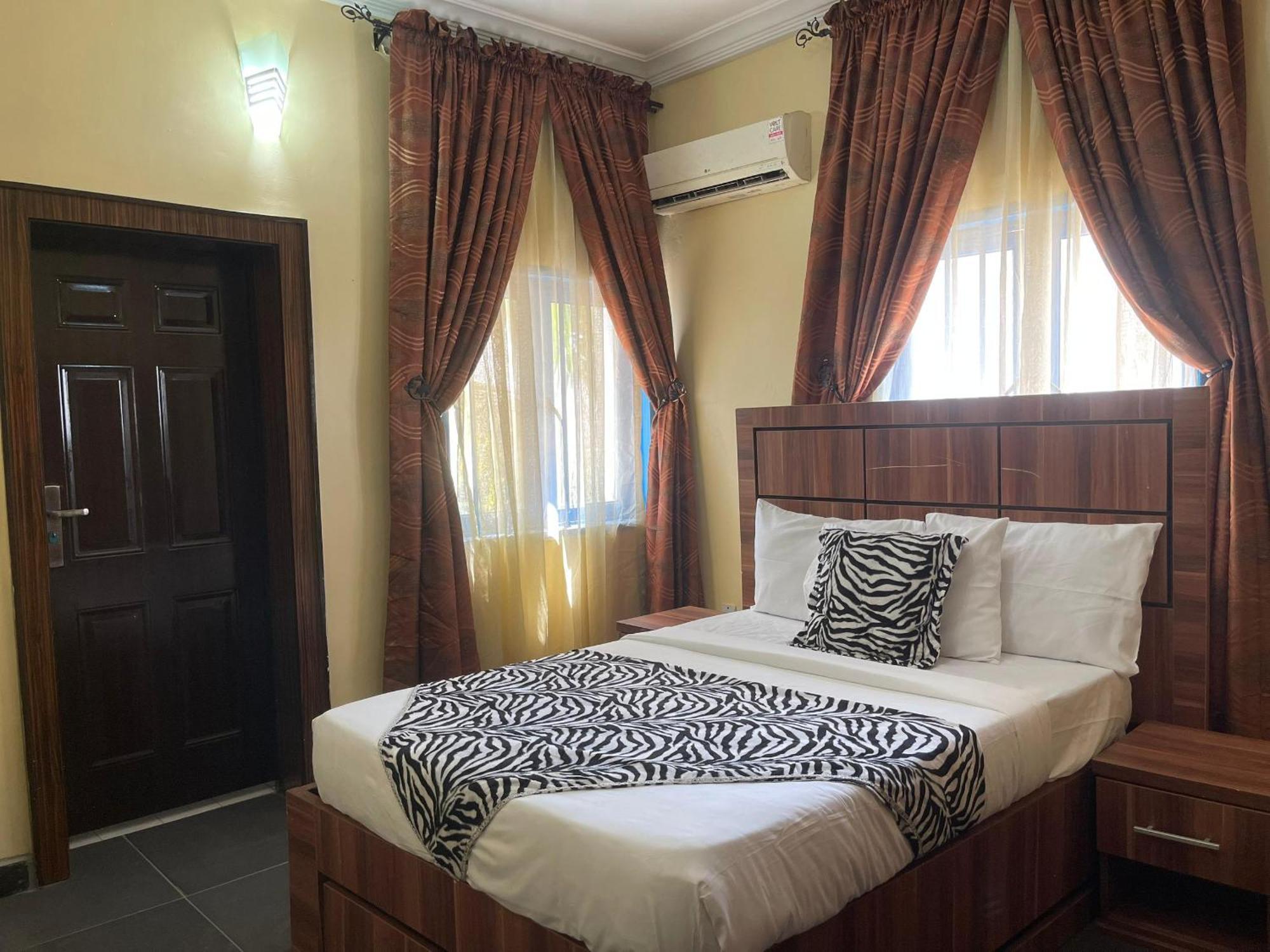 Aa Hotel And Suites Abuja Eksteriør billede